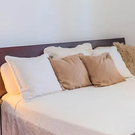 Bella Vista Apartment